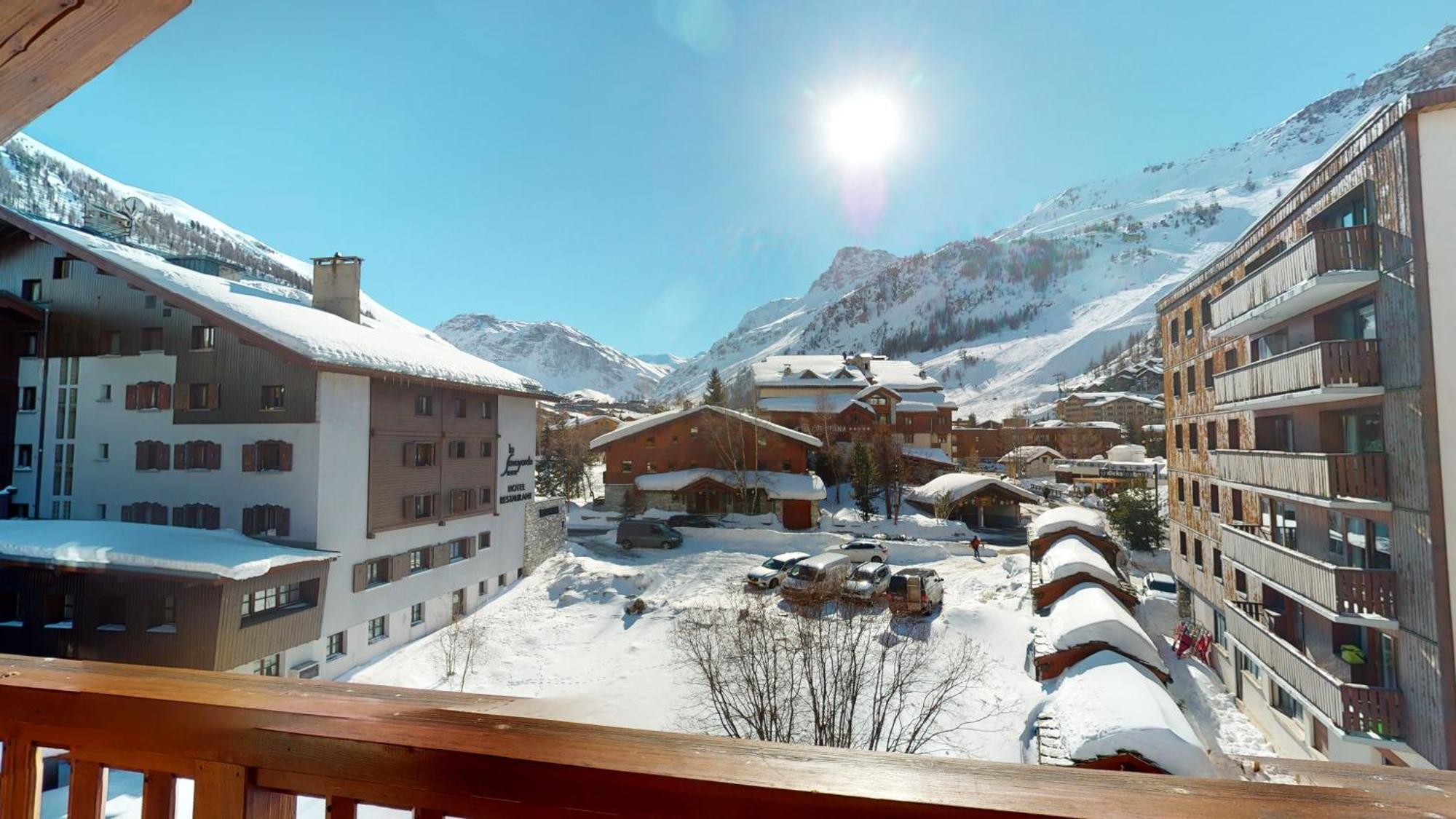 Residence Le Lys Martagon Val-dʼIsère Rum bild